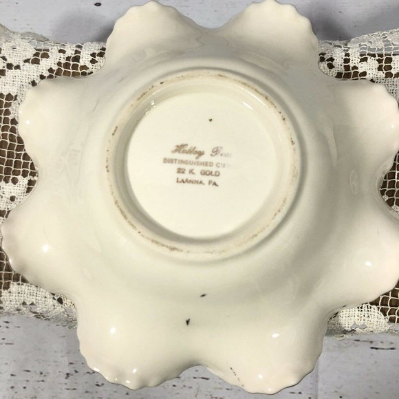 Holley Ross Distinguished China Ruffle Bowl - Picture 6 of 8